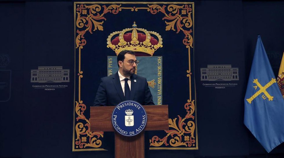Archivo - El presidente del Principado, Adrián Barbón