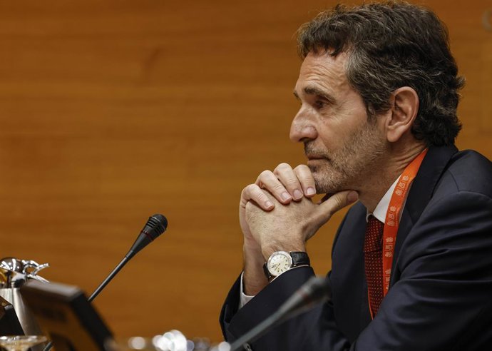 El president de la Corporació Audiovisual de la Comunitat Valenciana (CACVSA), Vicente Ordaz, durant la Comissió de Radiotelevisió Valenciana i de l'Espai Audiovisual, a Les Corts Valencianes, a 31 de març del 2025, a València, Comunitat Valenciana.