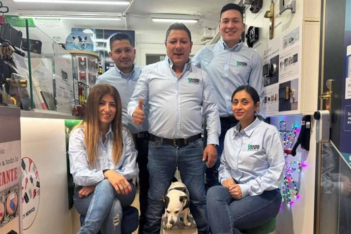 Barnacopy, distribuidor autorizado e instalador de cerraduras invisibles Int-Lock en Barcelona