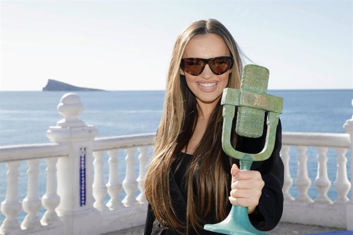 Archivo - La cantante Melody posa tras ganar el Benidorm Fest 2025. (Imagen de archivo)