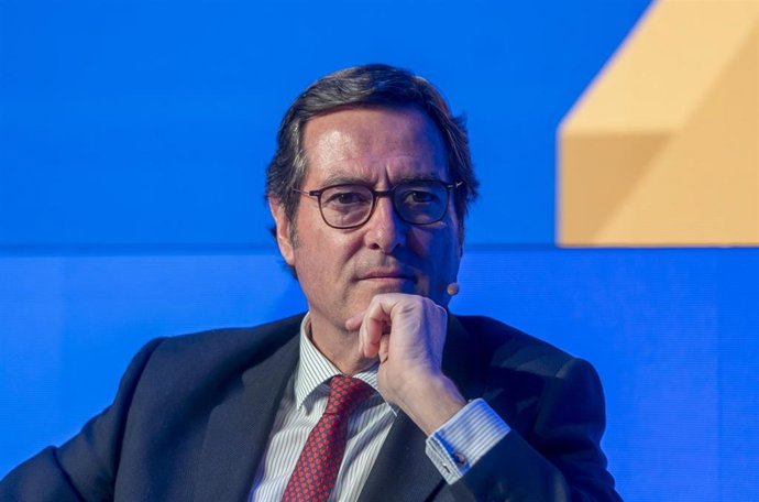 El presidente de la CEOE, Antonio Garamendi, durante la V edición del foro económico español ‘Wake Up, Spain!’, en Casa de América, a 31 de marzo de 2025, en Madrid (España). Bajo el epígrafe "Los desafíos de España ante el nuevo orden mundial, la quinta 