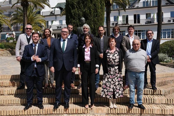 La Junta presenta al sector turístico de Ronda el refuerzo de la promoción tras el corte de la A-397.