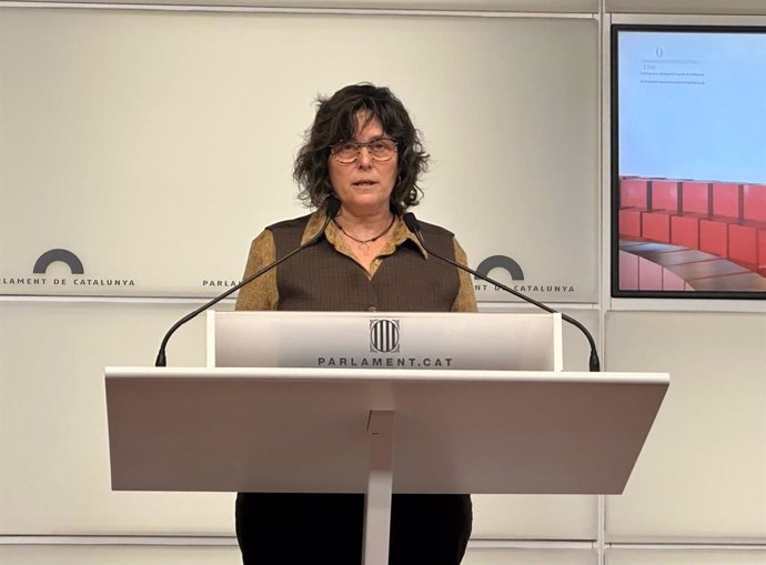 Archivo - La diputada de la CUP al Parlament Pilar Castillejo