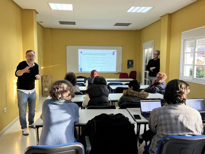 Jornada en Guadalcacín para crear comunidades energéticas en la provincia.