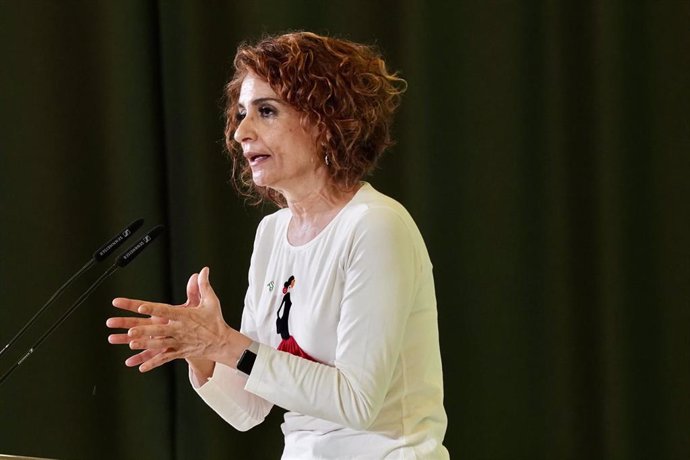  María Jesús Montero, 