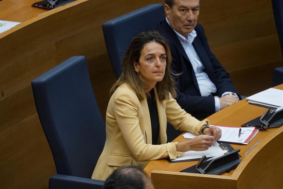 Archivo - La consellera de Justicia y Administración Pública,  Nuria Martínez Sanchis, en Les Corts