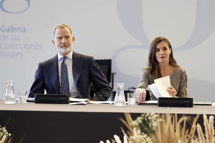 Archivo - Los Reyes Felipe y Letizia presiden la segunda reunión del Real Patronato de la Galería de las Colecciones Reales, a 18 de febrero de 2025. Se trata de un órgano de apoyo y asesoramiento al Consejo de Administración del Patrimonio Nacional en re