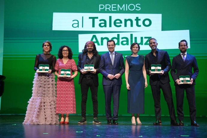 El presidente de la Junta preside en Madrid la entrega de los Premios Talento Andaluz