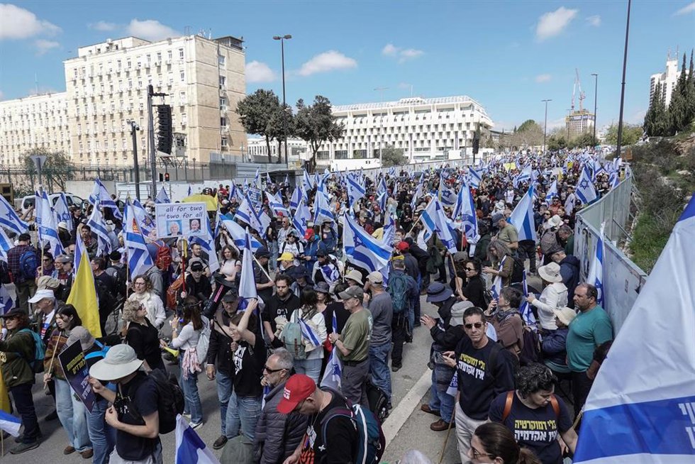 Marcha en Jerusalén para forzar al Gobierno israelí a llegar a un acuerdo con Hamás para liberar a los rehenes