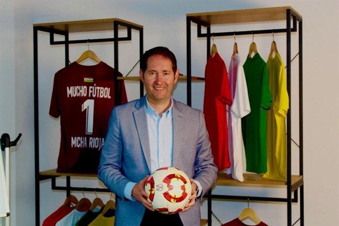 Jesús Alonso presenta su candidatura oficial a la presidencia de la Federación Riojana de Fútbol