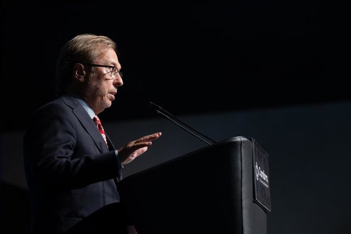 Archivo - El presidente de la Cámara de Barcelona, Josep Santacreu