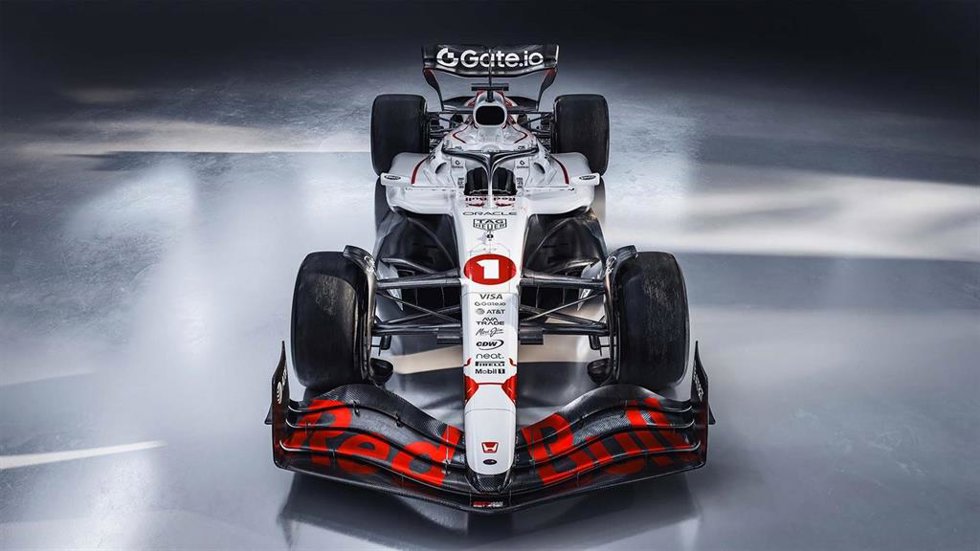 Decoración especial del RB21 para el GP de Japón 2025.
