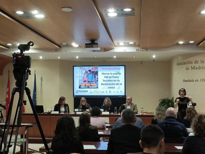 Presentación de la campaña de la 'X solidaria'.