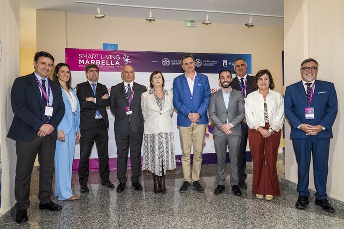 Foto familia SLM 25