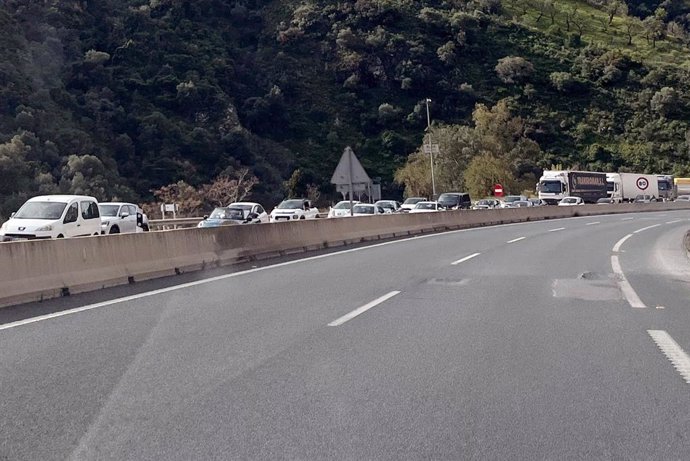 Caravanas en la autovía A-45
