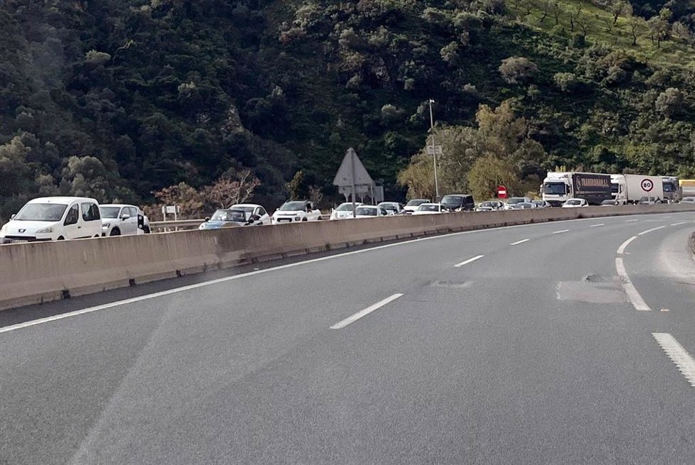 Caravanas en la autovía A-45