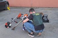 Detenido un vecino de O Barco de 36 años por robos en vehículos y en bodegas