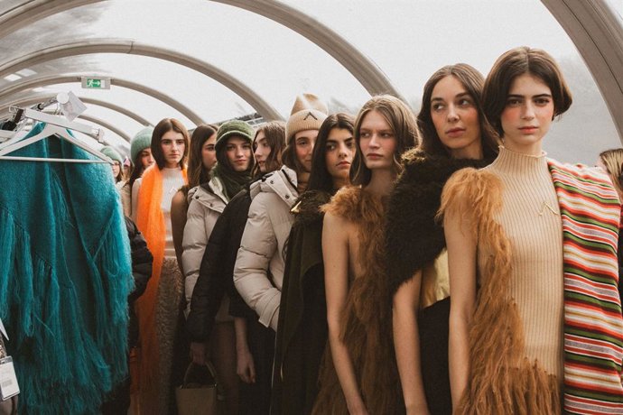 Modelos del desfile de Pilar Dalbat 2025