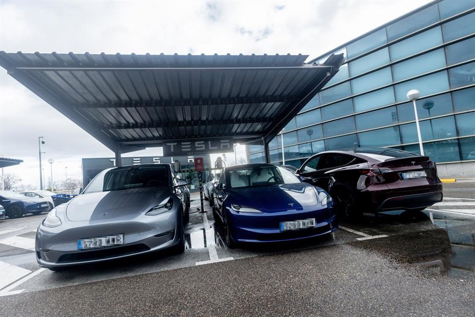 Archivo -  El Tesla Model 3.