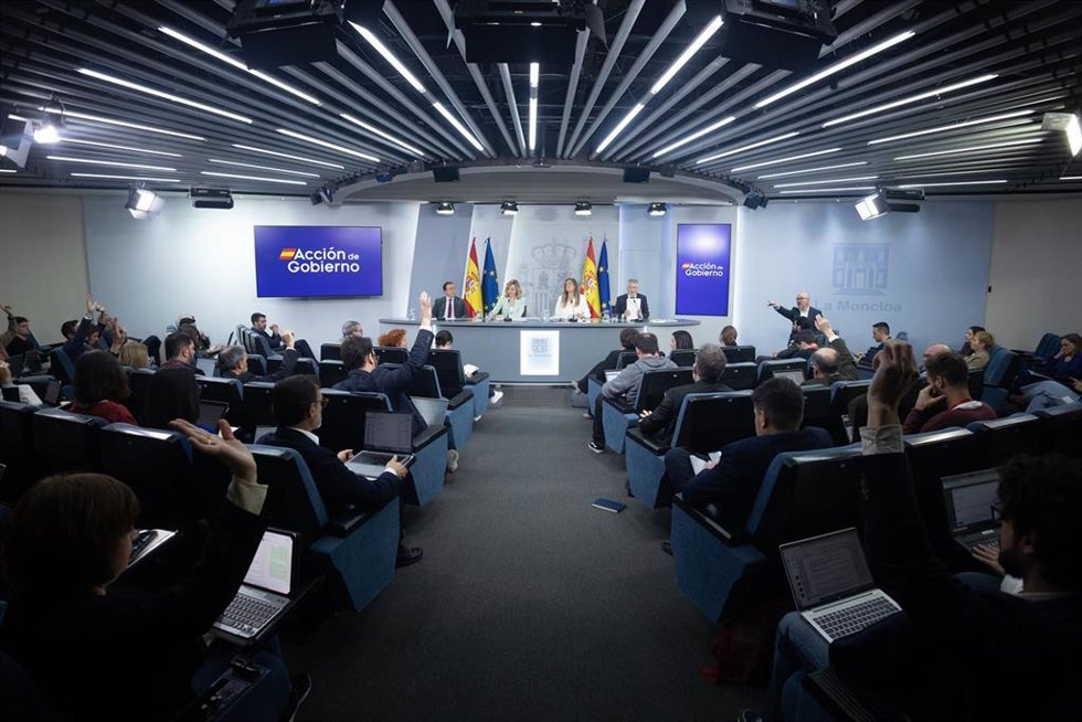 El ministro de Asuntos Exteriores, Unión Europea y Cooperación, José Manuel Albares; la ministra portavoz, Pilar Alegría; la vicepresidenta tercera, Sara Aagesen, y el ministro del Interior, Fernando Grande-Marlaska
