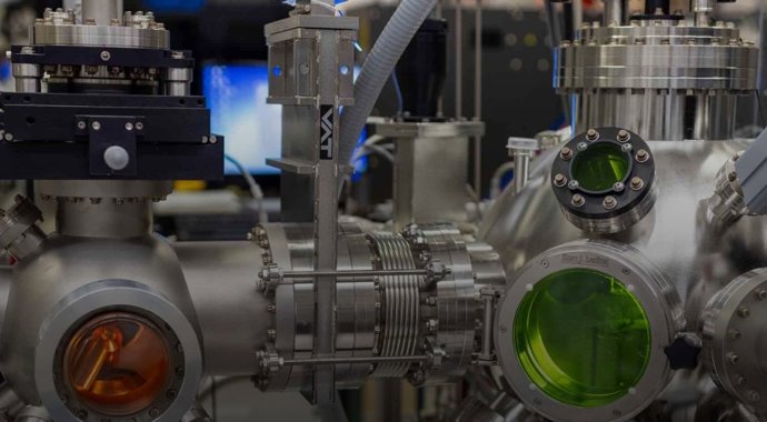 Ao construir uma máquina exclusiva e avançada, os cientistas criaram uma estrutura com qualidades quânticas.