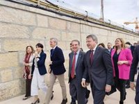 Rueda vuelve a apelar a la colaboración para invertir en Vigo: "Tiendo la mano, colaborar, no discutir, es el camino"