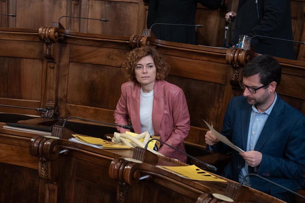 La secretaria general de ERC, Elisenda Alamany, durante un pleno en el Ayuntamiento de Barcelona, a 28 de marzo de 2025, en Barcelona, Catalunya (España). El Ayuntamiento de Barcelona aborda hoy el tercer pleno de 2025 con la mirada puesta sobre la gest