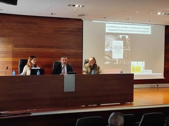 Conferencia 'Los Millares en estudio: Resultados de la segunda campaña del Proyecto General de Investigación' en el Museo de Almería.