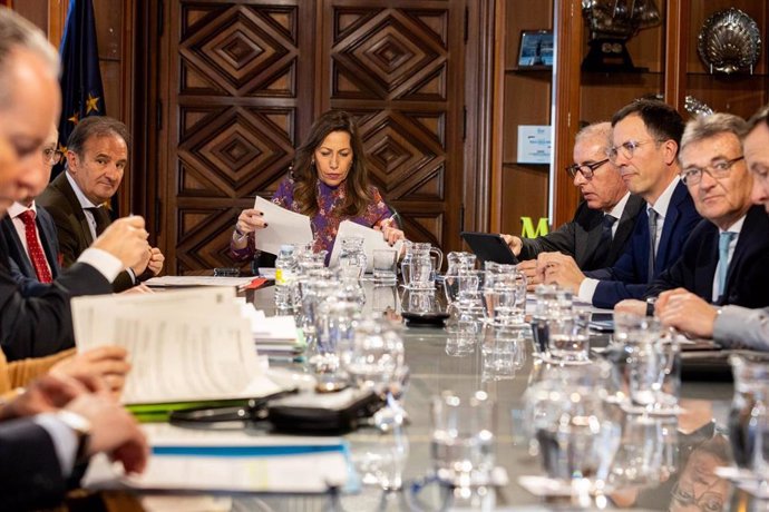 La Junta General de Accionistas de la Terminal Marítima de Zaragoza
