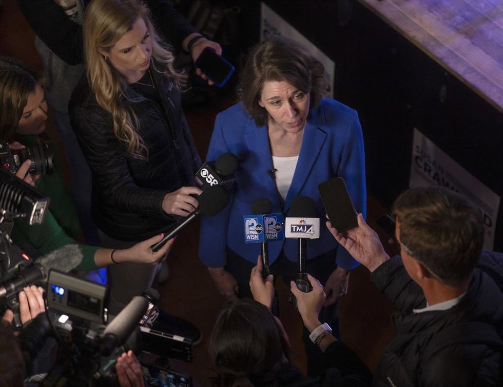 La jueza liberal Susan Crawford gana las elecciones al Supremo de Wisconsin (EEUU)
