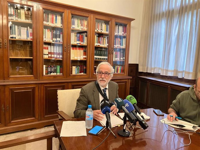 El presidente del TSJIB, Carlos Gómez, en la rueda de prensa de este miércoles.