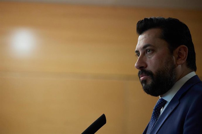 Archivo - El portavoz del Partido Popular en la Asamblea de Madrid, Carlos Díaz-Pache.