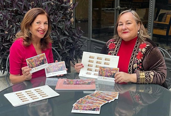 Presentación de la muestra del colectivo artístico Luz de Mujer en su proyecto 'Luces de Portugal'.