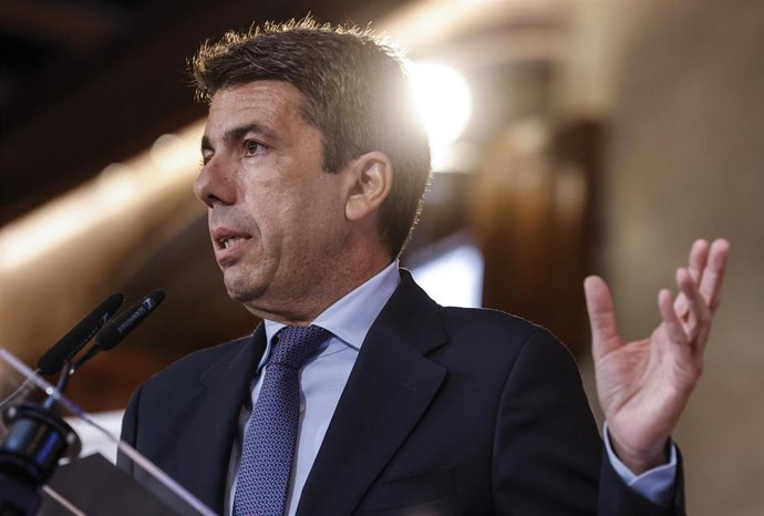 El president de la Generalitat, Carlos Mazón, en un acto en el Palau