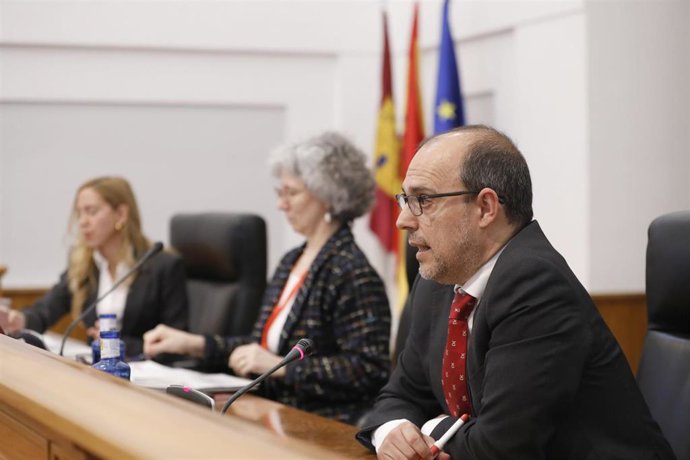 El presidente de las Cortes de C-LM, Pablo Bellido, en la inauguración de las XVI Jornadas de Derecho Parlamentario.
