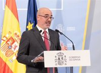 Martín pide a Almeida que cierre todos los pisos turísticos ilegales en Madrid y quite todos sus anuncios