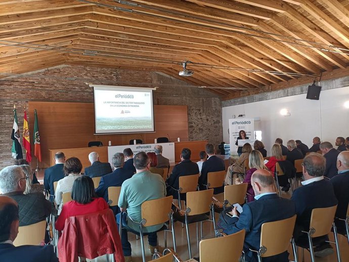 Jornadas sobre la importancia del sector tabaquero en la economía de Extremadura