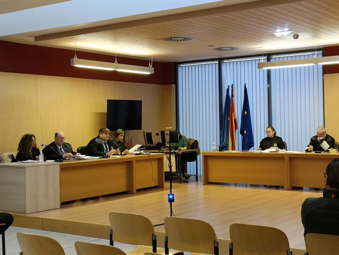 Tercera sesión del juicio contra el acusado de asesinar a un agente inmobiliario, Sección Octava de la Audiencia Provincial de Asturias con sede en Gijón.