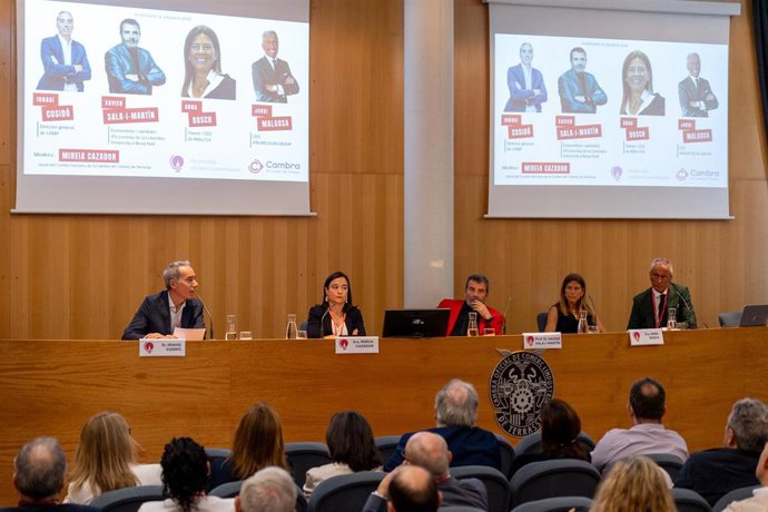 Archivo - Edificón anterion de la Jornada Internacional de la Cámara de Terrassa (Barcelona)