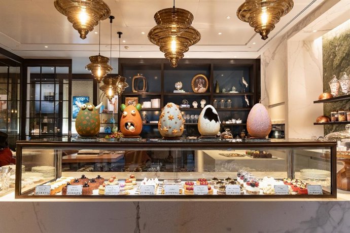 Escapada gastronómica de Semana Santa: menús inspirados en Alicia en el País de las Maravillas