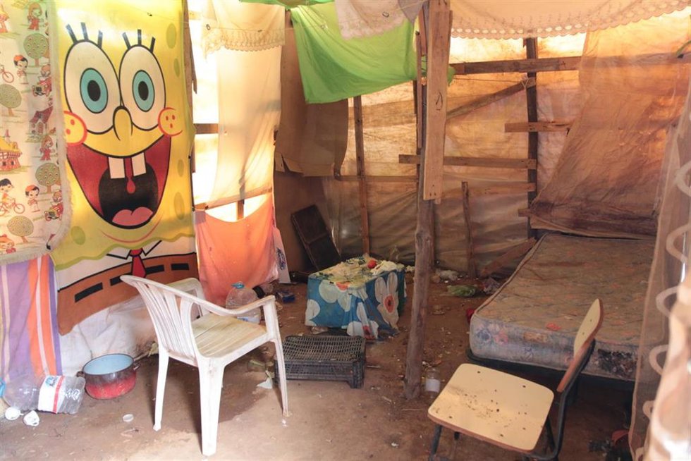 Archivo - Interior de las habolas del campamento a 30 de enero de 2023 en  Níjar (Almería, Andalucía, España). Los Bomberos del Levante han acudido a sofocar un incendio que se ha declarado en una de las chabolas ubicadas en el poblado chabolista de El