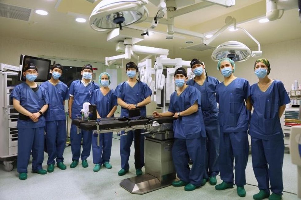 Cirujanos National Cancer Center Hospital de Tokio realizan dos intervenciones esofagogástricas en hospital San Pedro