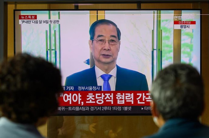 Han Duck Soo, presidente interino de Corea del Sur, en una imagen de televisión.