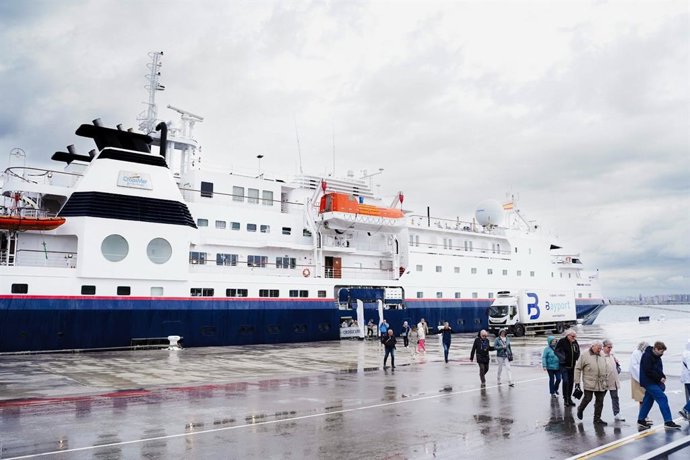 Un barco en el Port de Tarragona