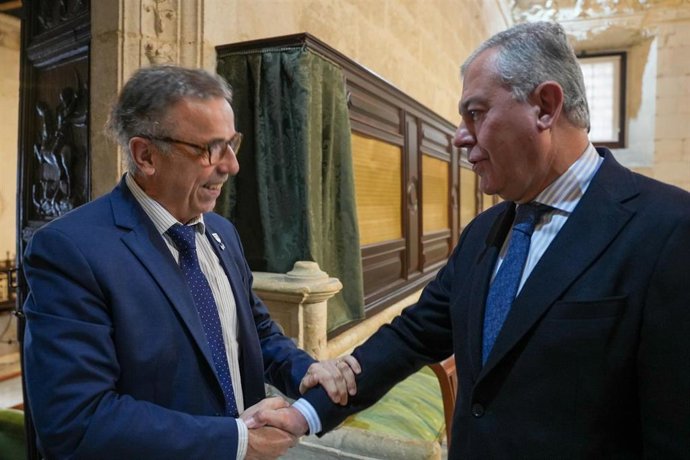 José Luis Sanz con el alcalde de Burdeos