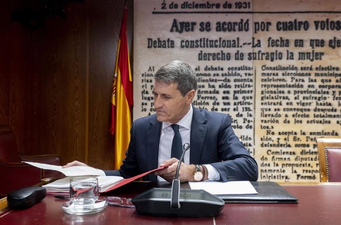 El delegado del Gobierno en Andalucía, Pedro Fernández, comparece ante la comisión de investigación del ‘caso Koldo’, en el Senado, a 27 de marzo de 2025, en Madrid (España). (Foto de archivo).