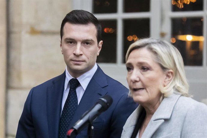 Archivo - Jordan Bardella y Marine Le Pen.
