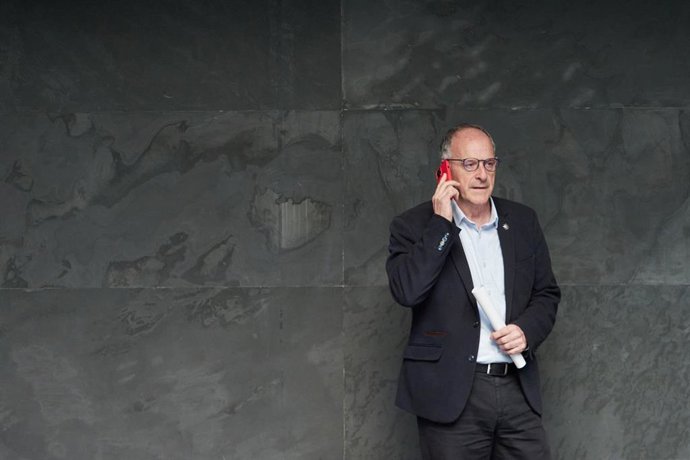 Archivo - El parlamentario foral por EH Bildu Adolfo Araiz.