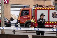 Tres días de luto oficial recordarán en Alcorcón a los bomberos fallecidos en el incendio de un garaje