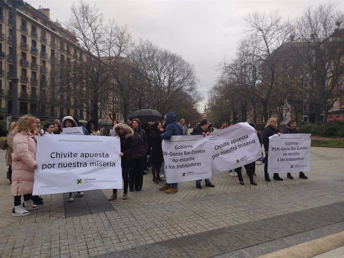 Trabajadores de salones de juego se concentran en Pamplona en contra del reglamento del sector, que ven "incoherente"